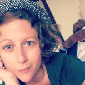 Meet your Posher, Elaina